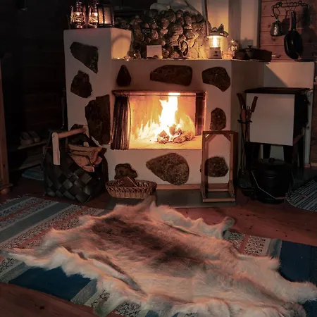 Leppaelaen Vanhatupa Rantasaunalla Utsjoki Esterno foto
