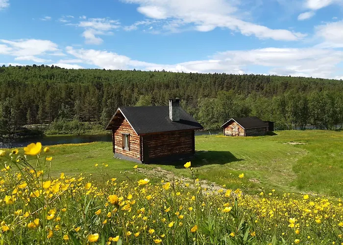 Leppaelaen Vanhatupa Rantasaunalla