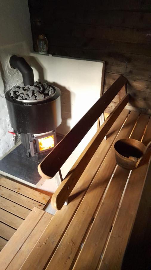 Leppaelaen Vanhatupa Rantasaunalla Utsjoki